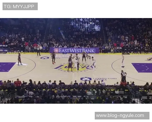 2020年10月1日湖人对阵热火的精彩对决回顾与赛后分析